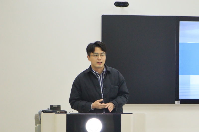 04.优秀党务工作者 咸友健.jpg